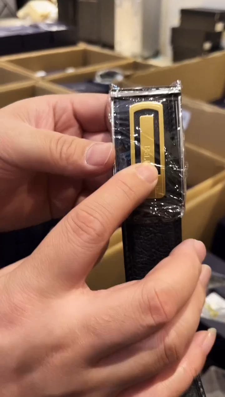 鸵鸟皮（革）431品牌男包清货中（不要卡单，理性消费）/长度115