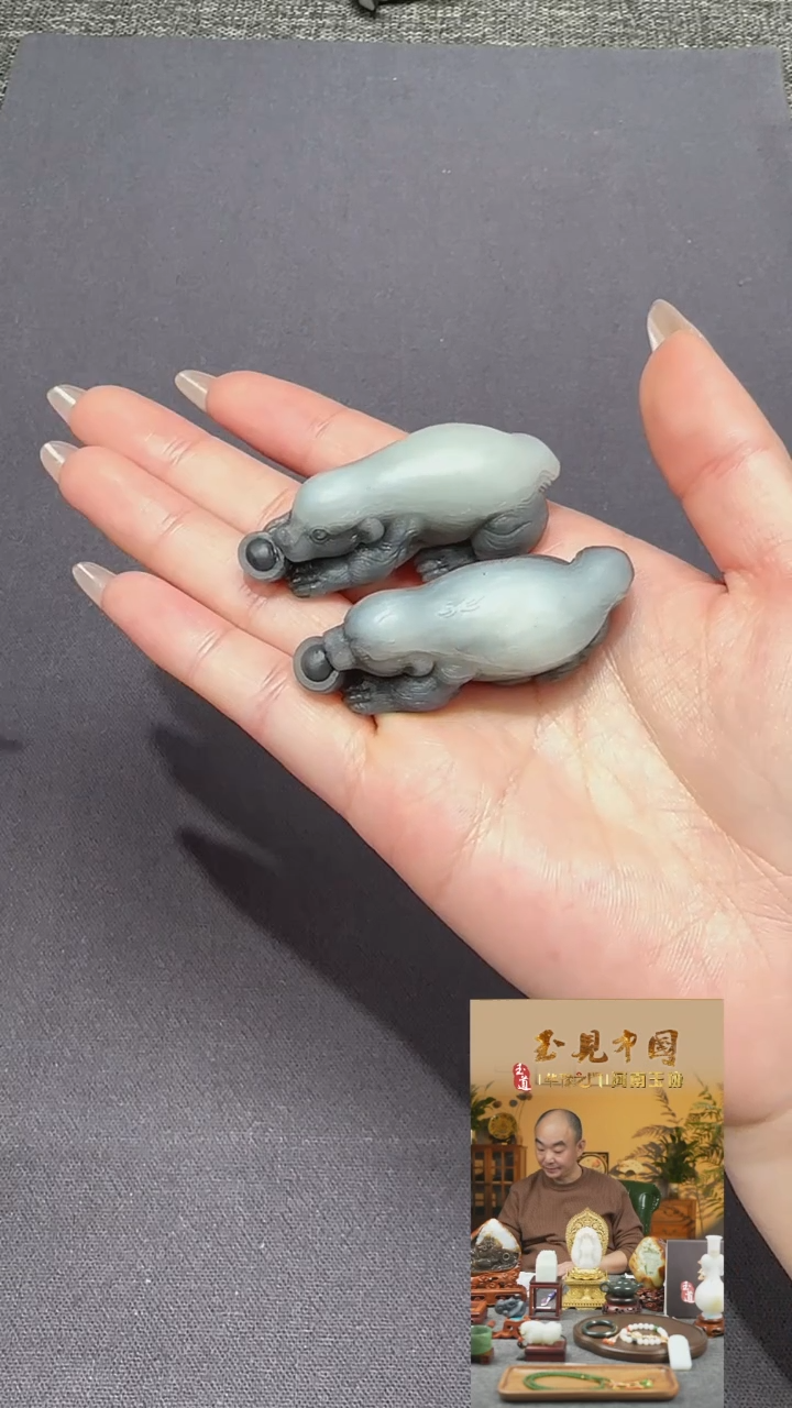 【闪购商品】和田玉1未镶嵌青花平头哥一对