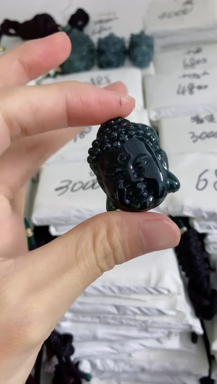 颈饰未镶嵌翡翠8