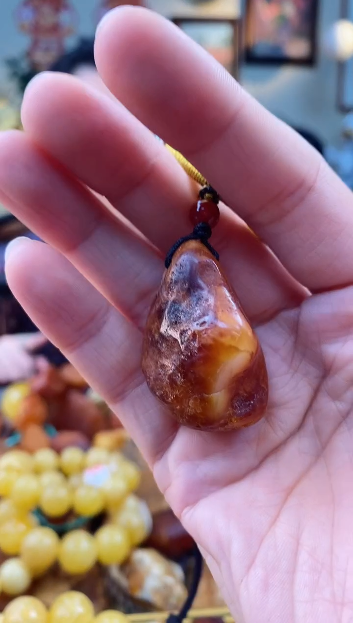 【闪购商品】琥珀颈饰未镶嵌吊坠