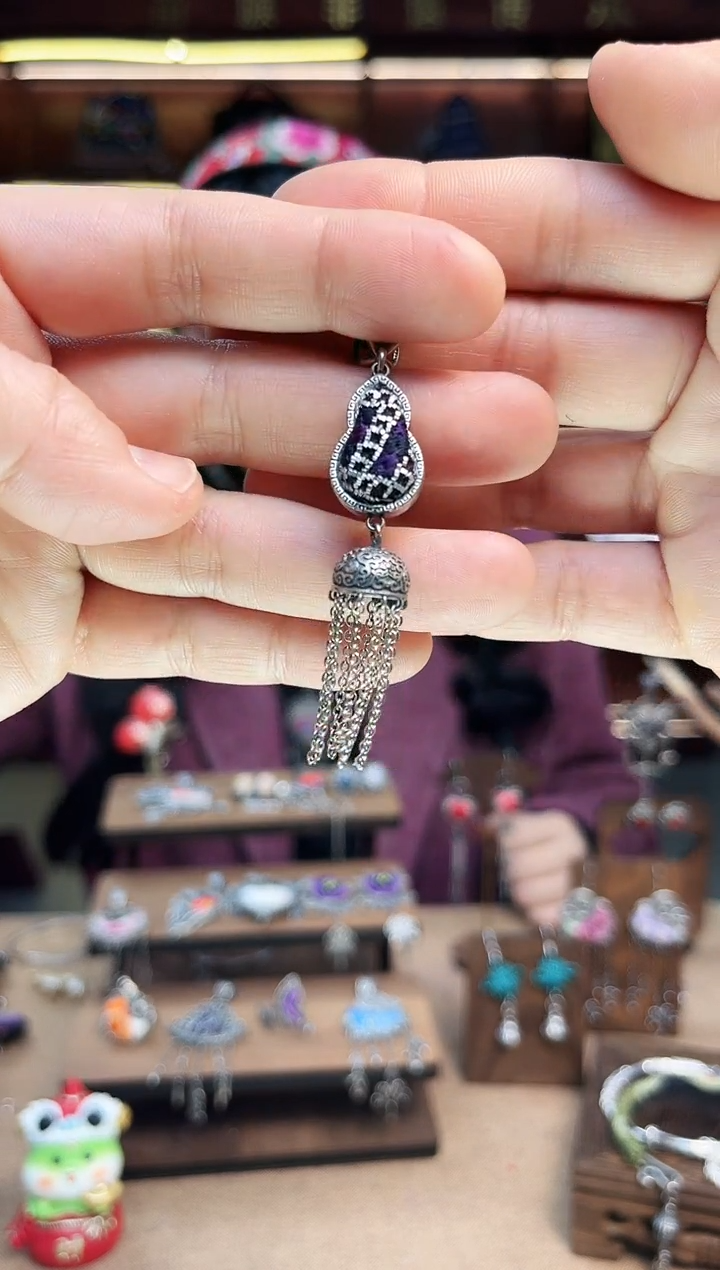 【闪购商品】织绣1770黔东南苗族刺绣