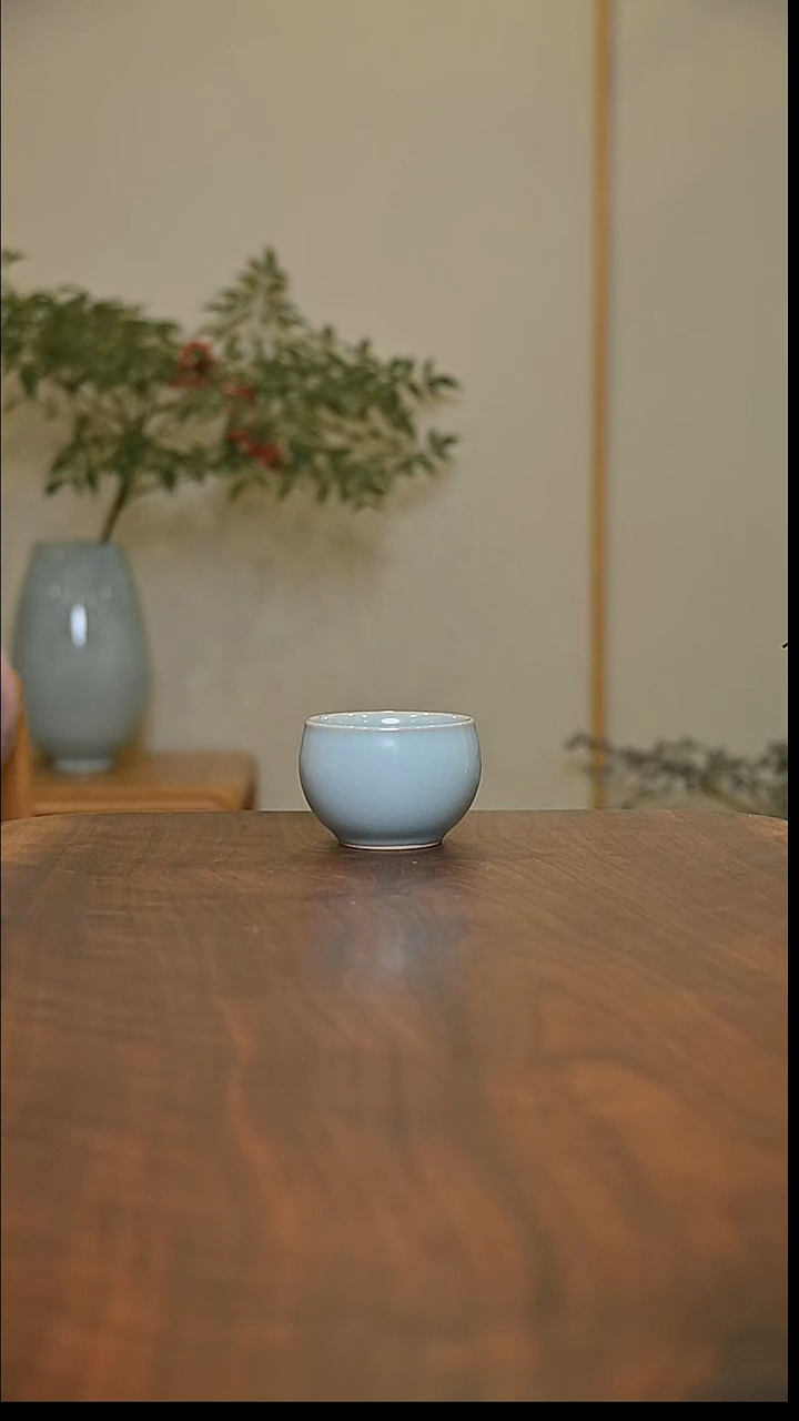 缸杯 天青 微瑕 朱家汝窑款