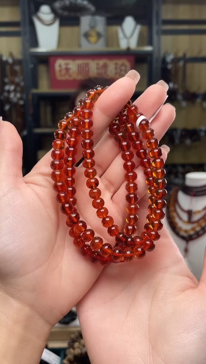 【闪购商品】琥珀裸石未镶嵌7+樱桃红108