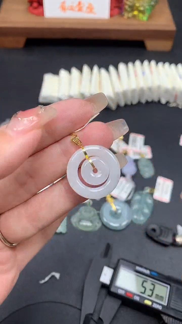 【闪购商品】翡翠吊坠(不含链)18K金镶嵌MS160494