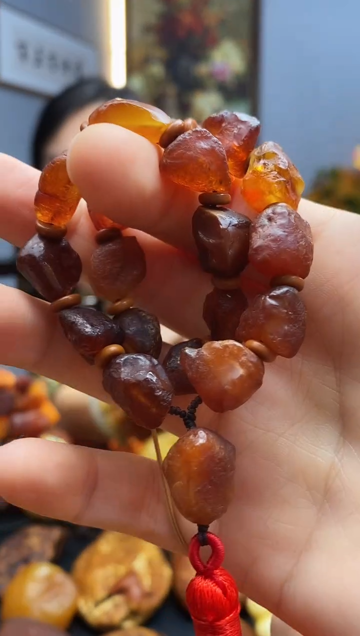 手链琥珀未镶嵌手持