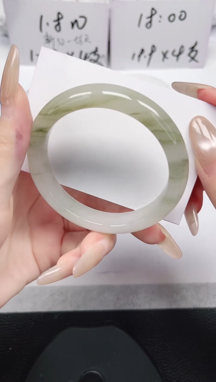 未镶嵌手镯石英岩玉218-56/57