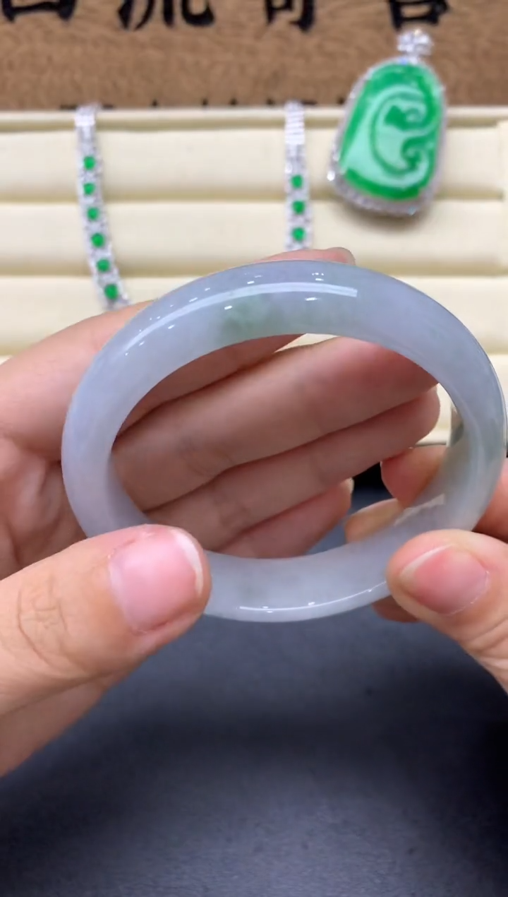【闪购商品】翡翠手镯未镶嵌352-中国好珍宝