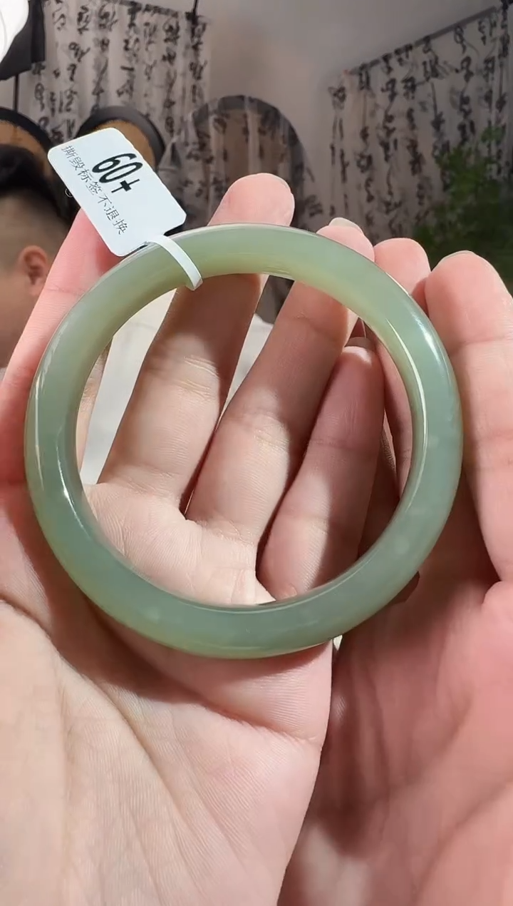 未镶嵌手镯和田玉手镯-5 60+