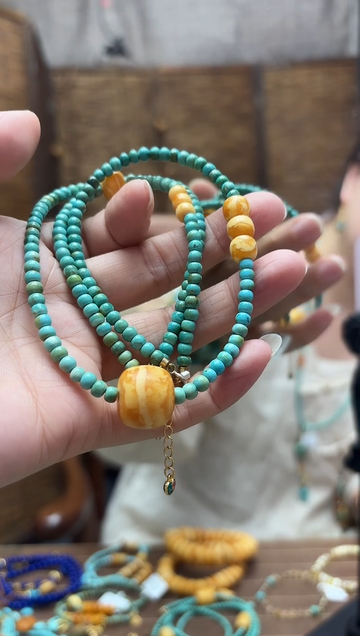 未镶嵌绿松石颈饰发一件设计款