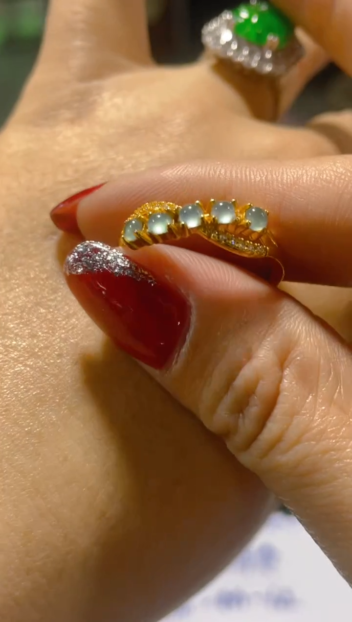 【闪购商品】翡翠戒指未镶嵌天然A货翡翠（多样性发货拍一发一）