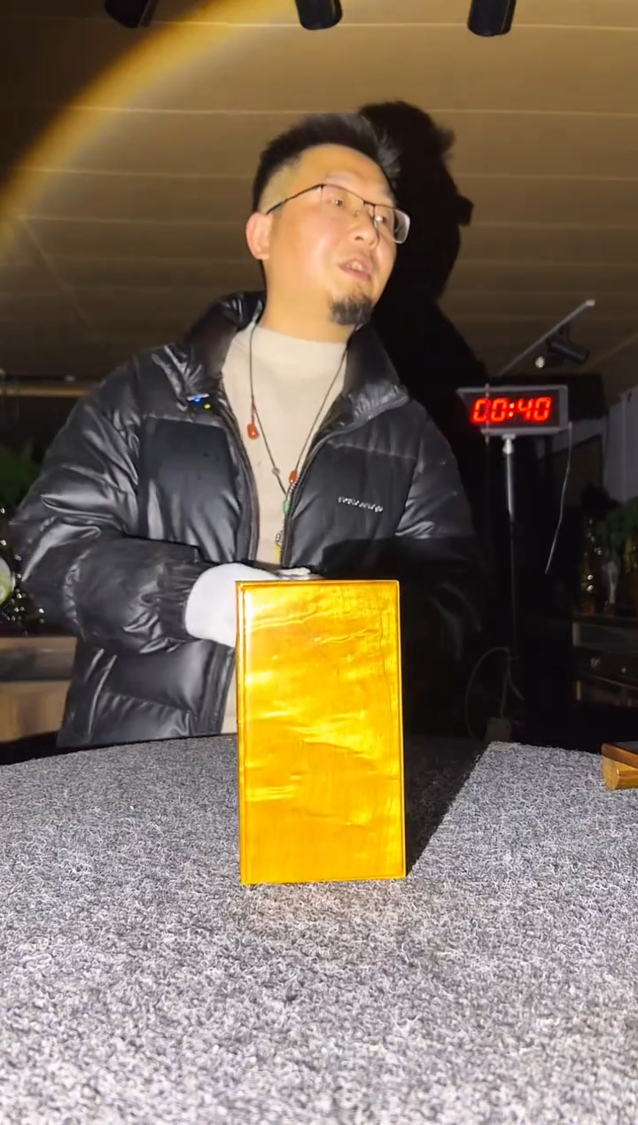 金丝楠木雕款?***?金丝楠木摆件