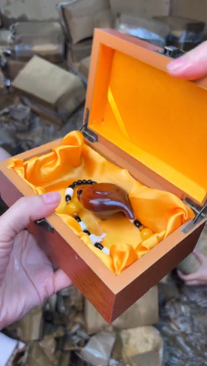 手串立夏甄选福利闪购商品无礼盒