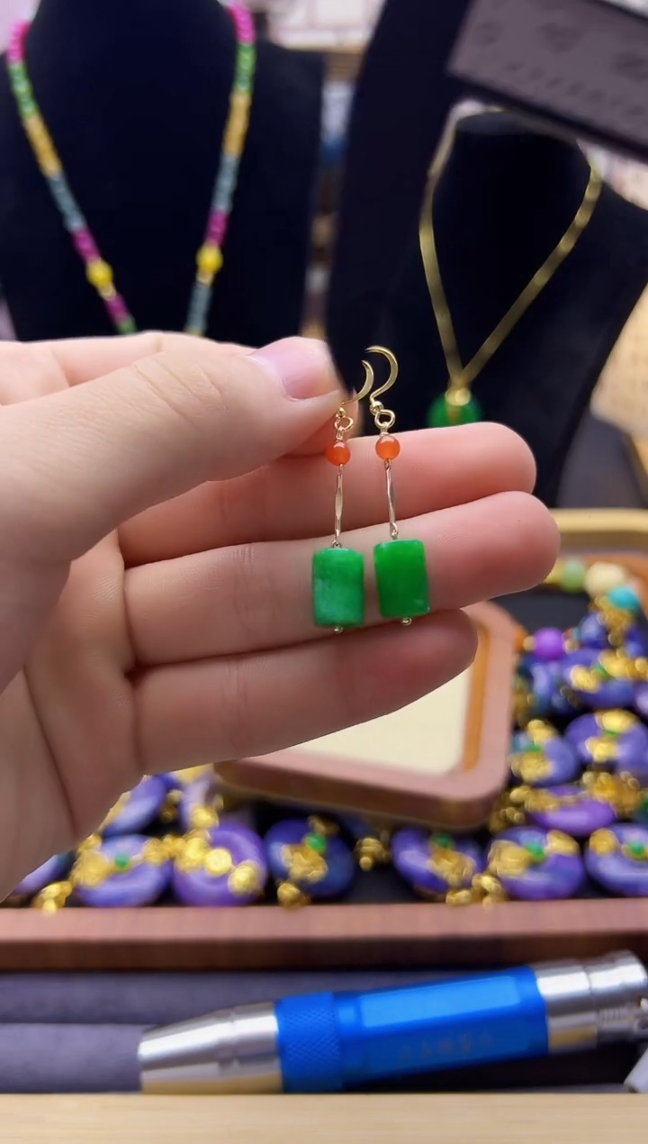 【闪购商品】翡翠颈饰14K金镶嵌E235          