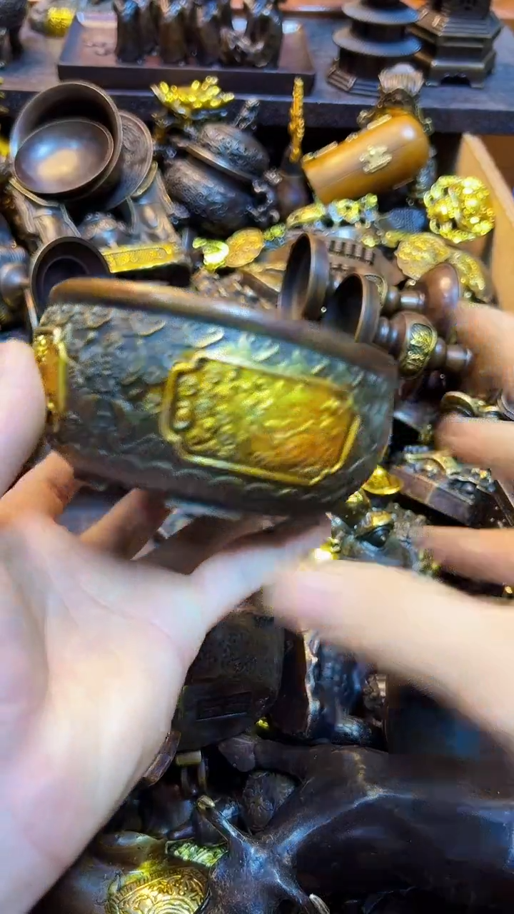 1案台摆件 物品摆件