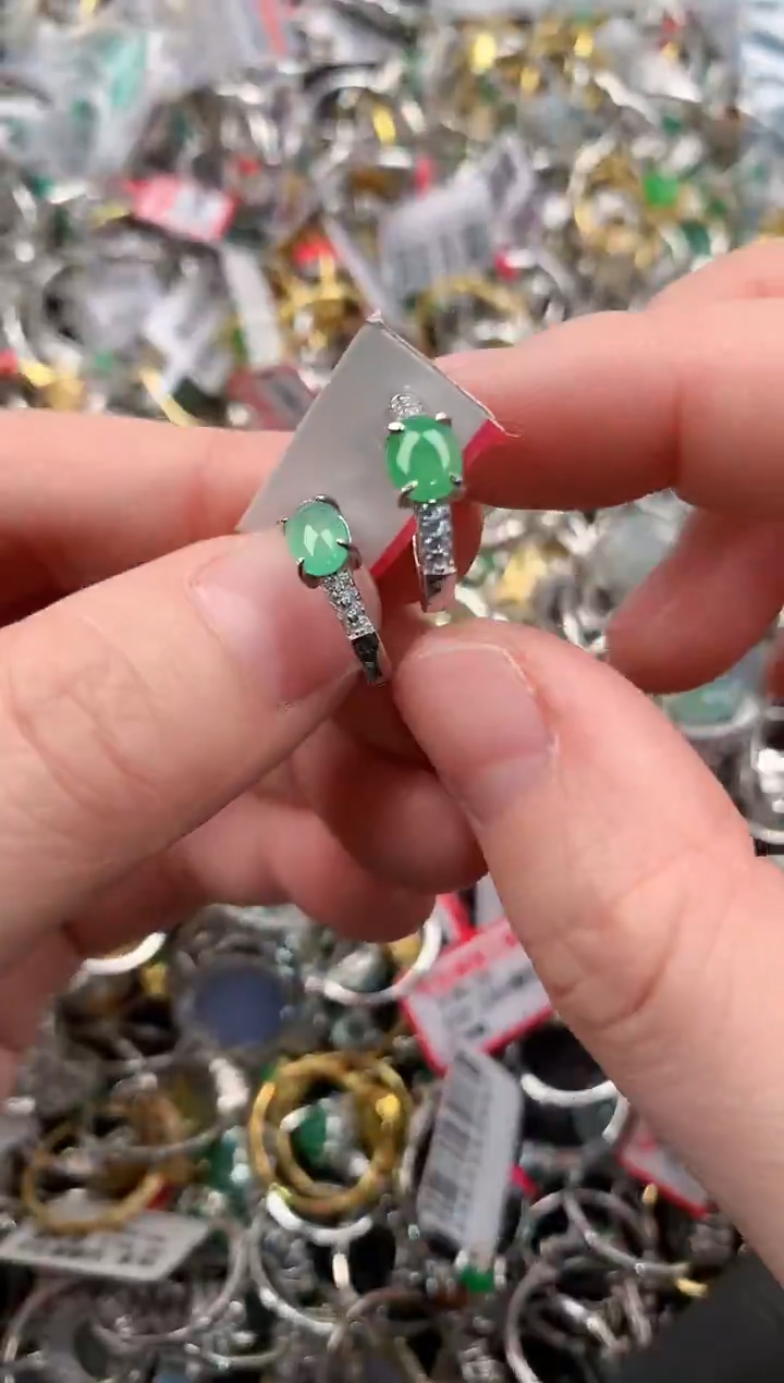 银S925镶嵌戒指翡翠888               1