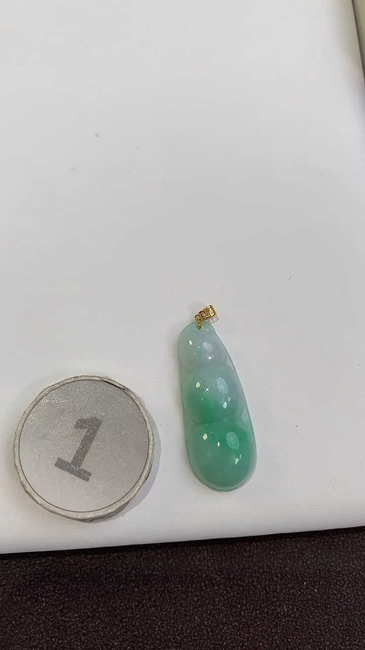 颈饰18K金镶嵌翡翠天然缅甸a货翡翠(多样性发其一)