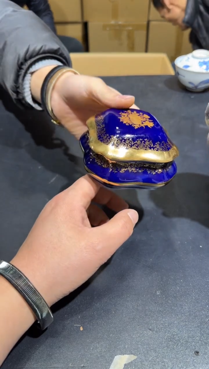 【闪购商品】杯小四孤品收藏中古品