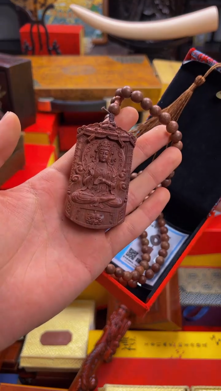 【闪购商品】木————————————老山檀观音