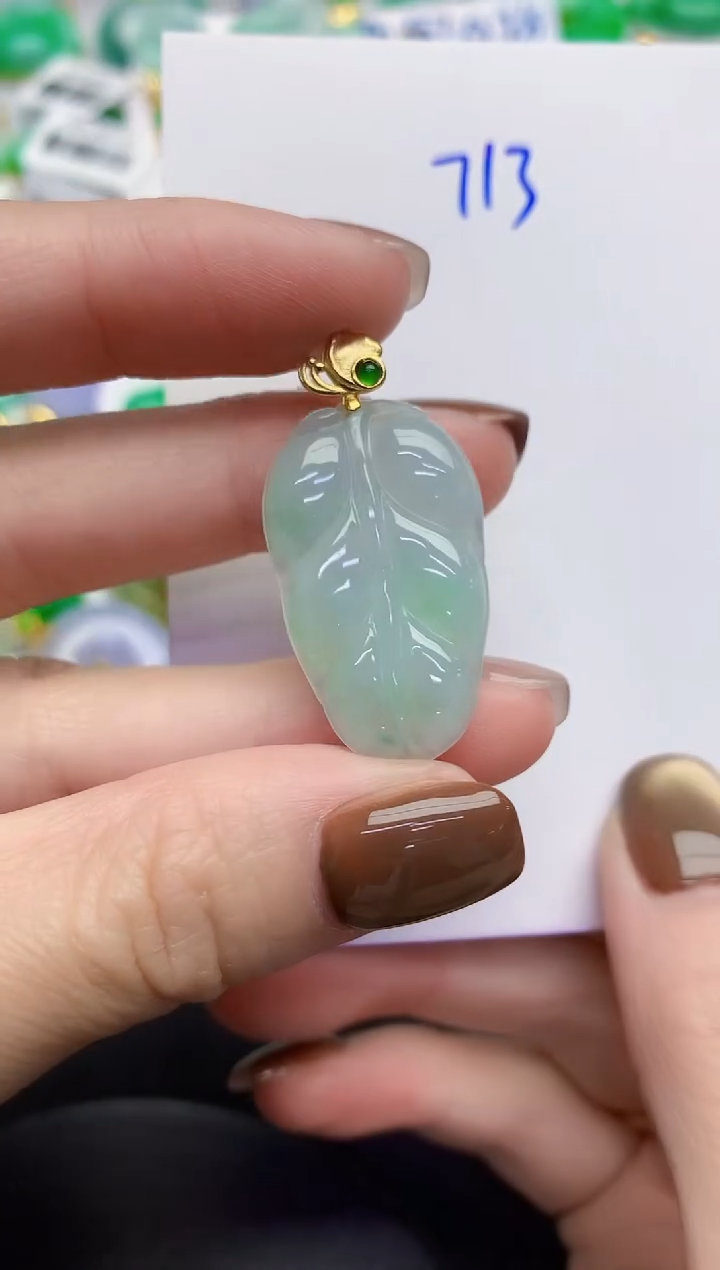 颈饰未镶嵌翡翠缅甸天然翡翠A货