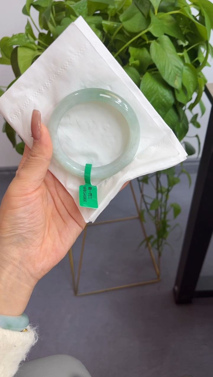 【闪购商品】翡翠手镯未镶嵌00003017