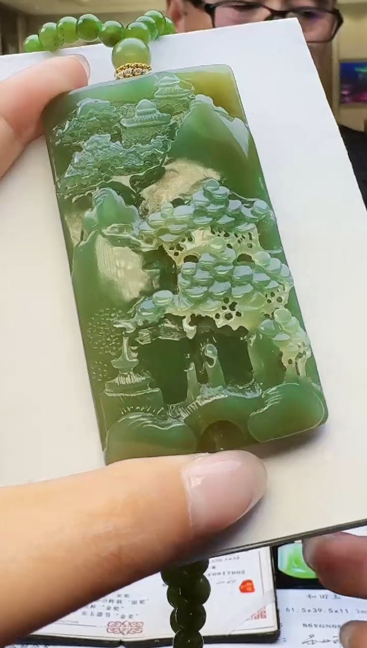 定制和田玉玉届匠心天然和田玉（拍一发一）