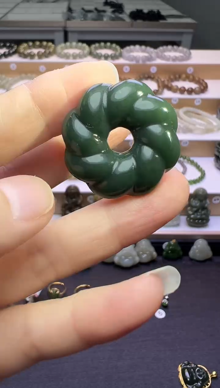 颈饰未镶嵌和田玉69号链接