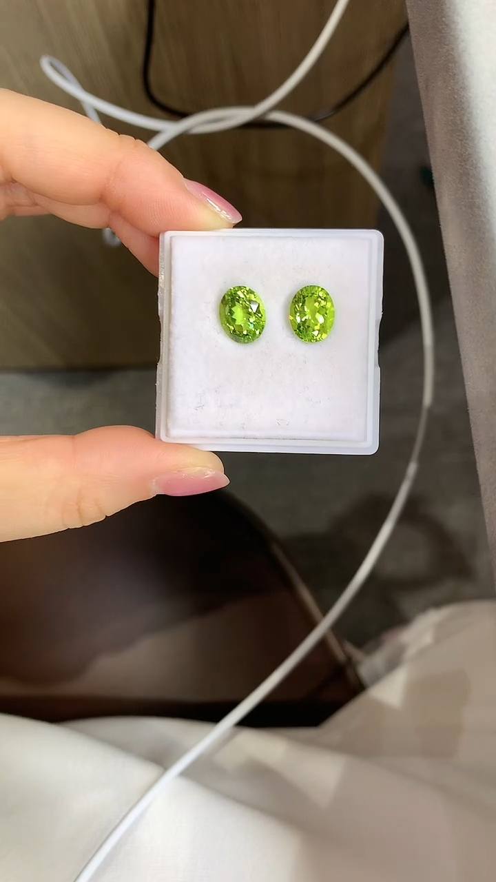 未镶嵌橄榄石笔搁橄榄石裸石多样性发一颗