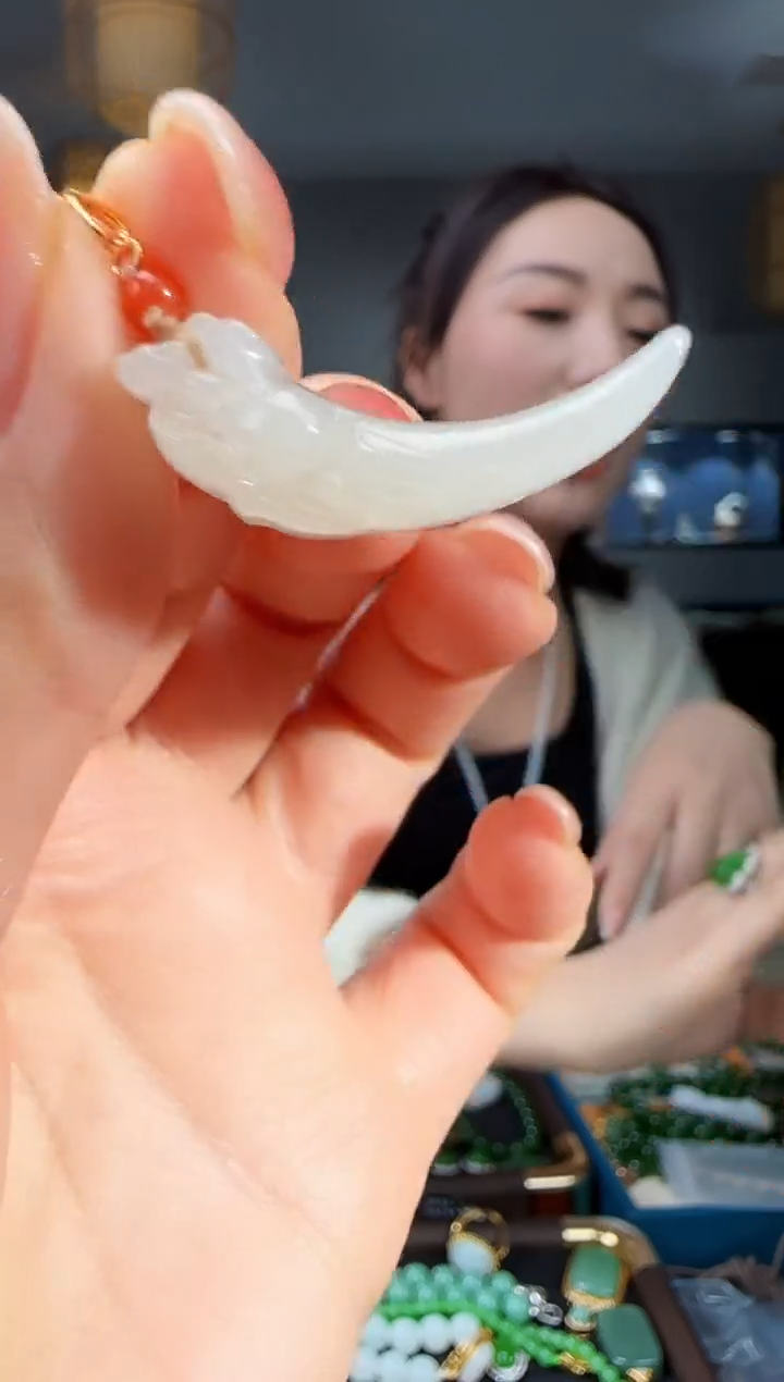 吊坠(不含链)未镶嵌和田玉1