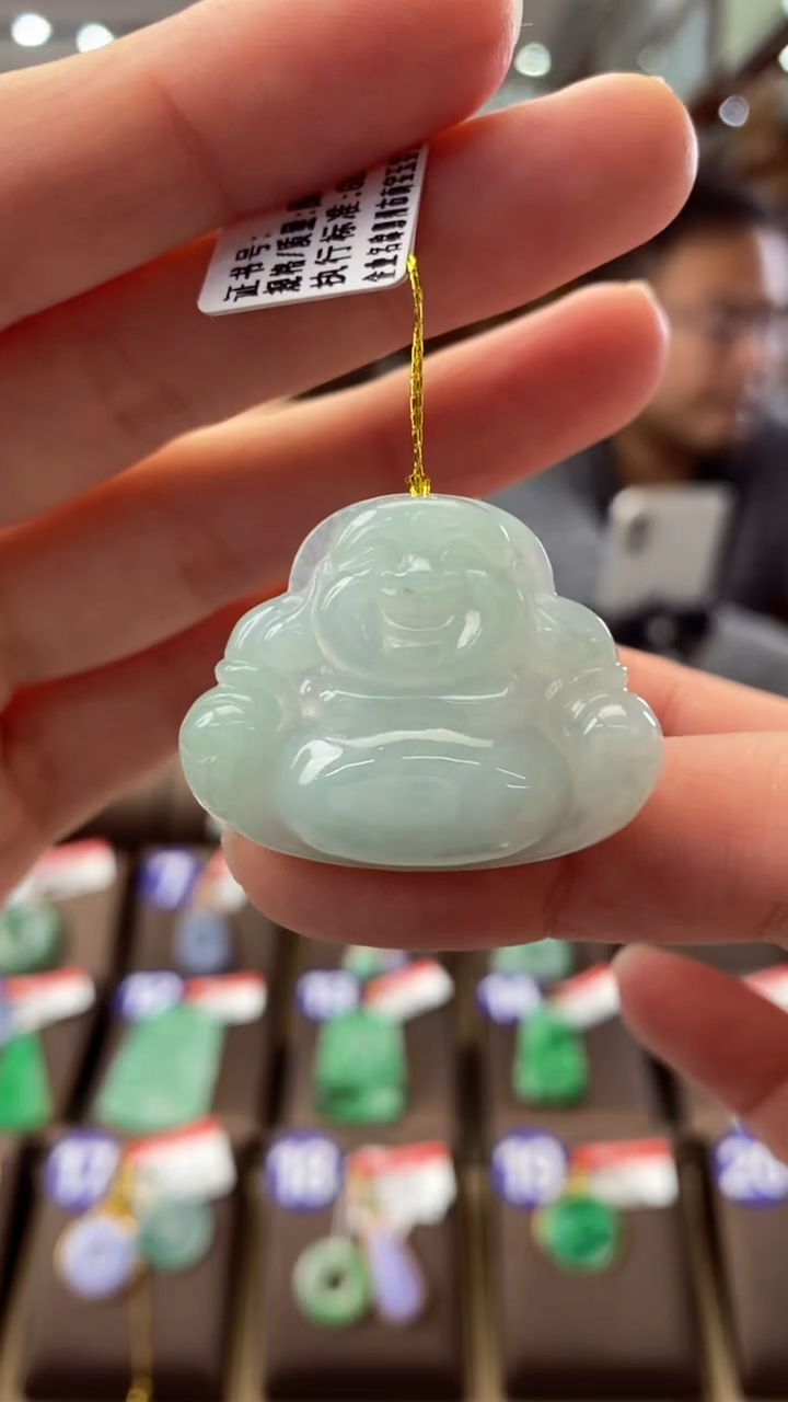 【闪购商品】翡翠颈饰未镶嵌佛公