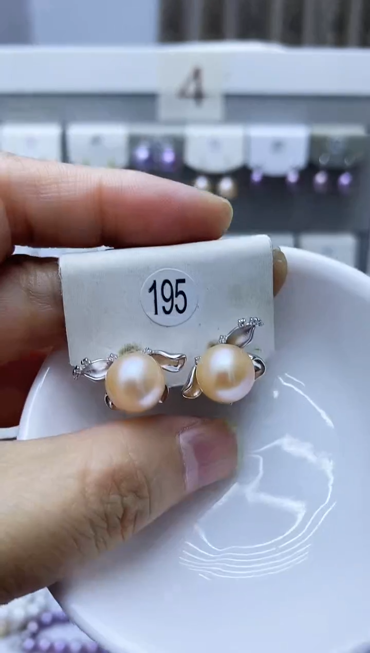银S925镶嵌淡水珍珠耳饰195