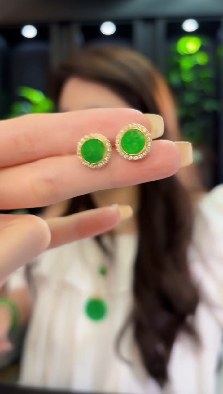 翡翠未镶嵌耳饰缅料A货/多样性发货/一件