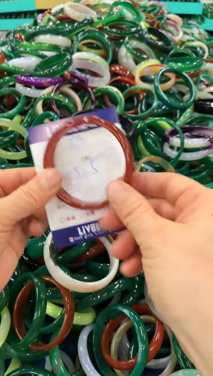 手镯玛瑙/玉髓未镶嵌372