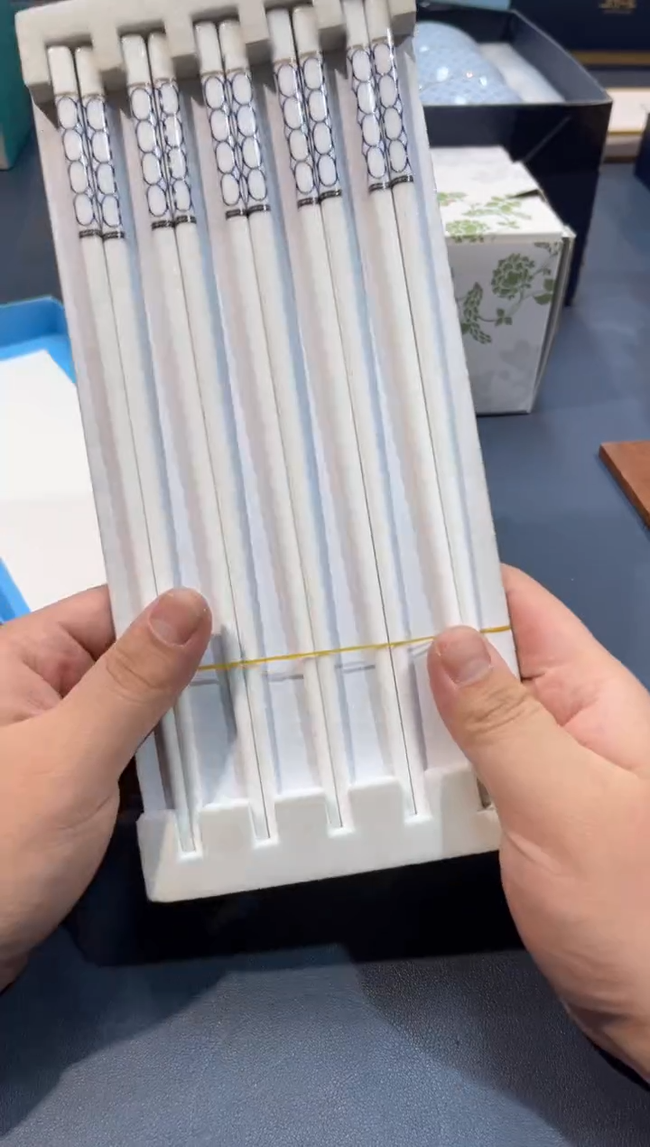 【闪购商品】碗B324-H1749全场正品，京东包邮