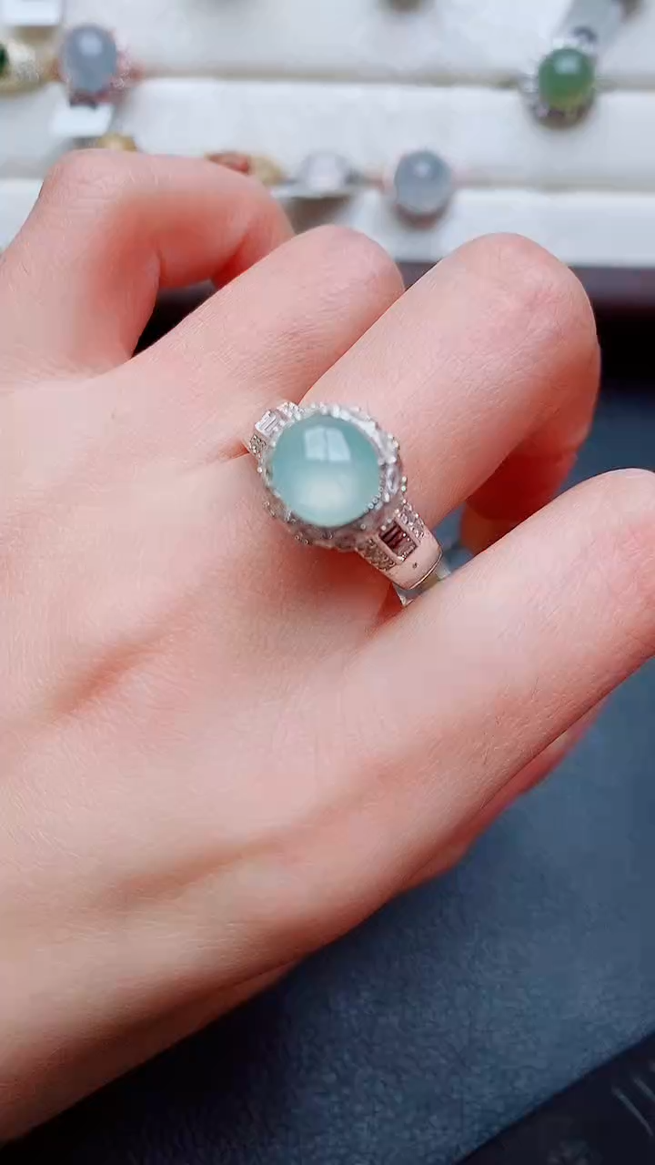 未镶嵌戒指翡翠...