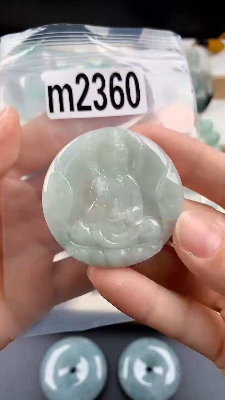 颈饰未镶嵌翡翠天然翡翠吊坠挂件