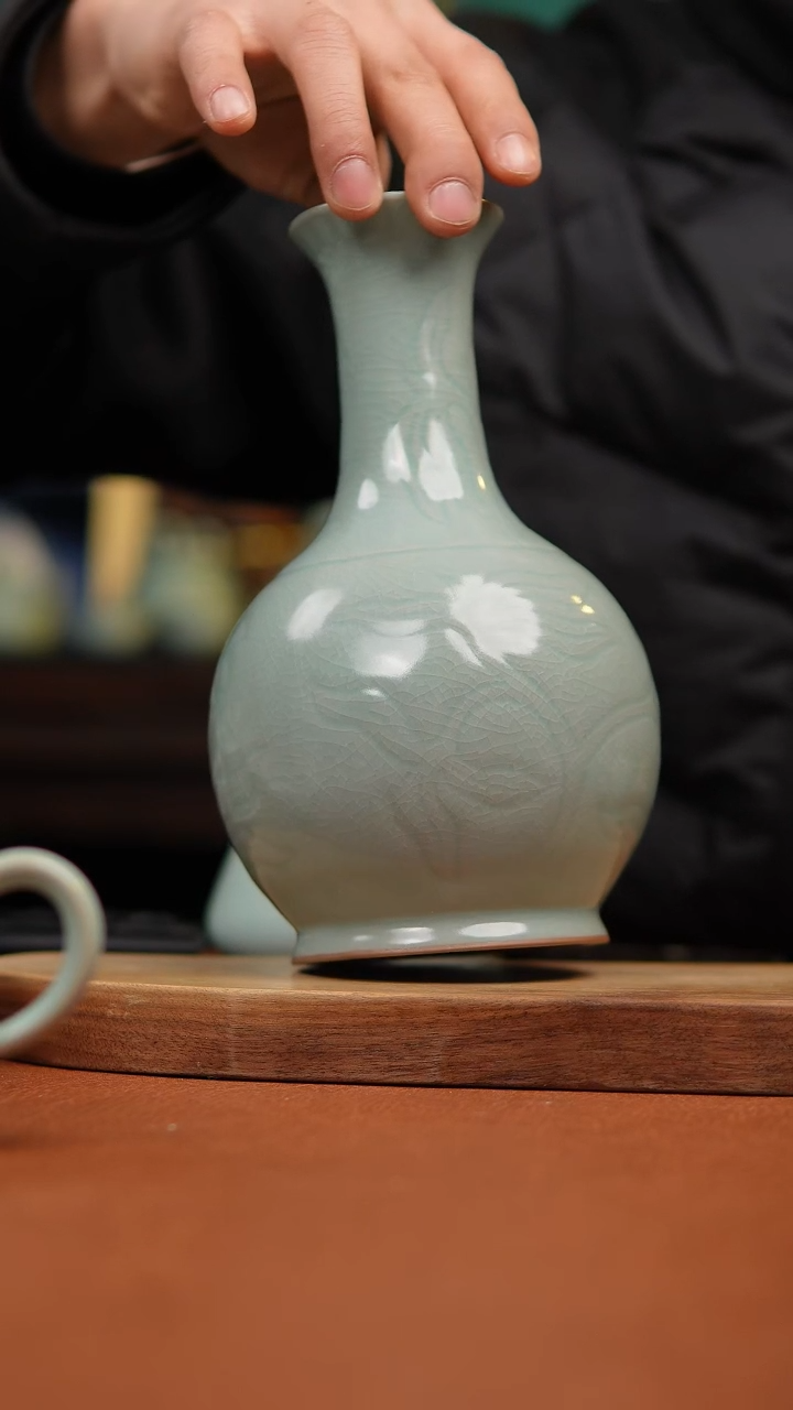 【闪购商品】瓷片原产地原矿仿古鹅颈瓶