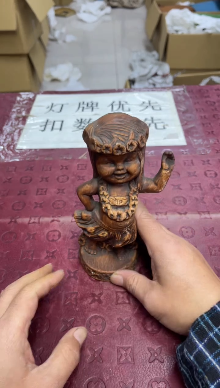 摆件默认微瑕，no退no换，介意勿拍