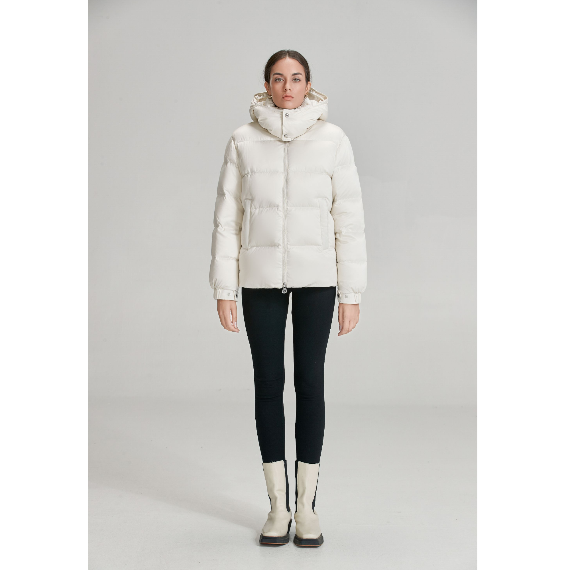 2025新款冬季情侣款保暖鹅绒服896