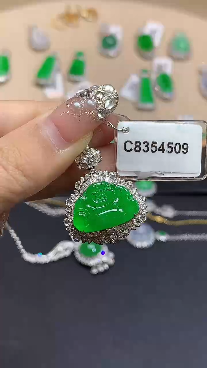 【闪购商品】翡翠吊坠(不含链)18K金镶嵌CLF-2300