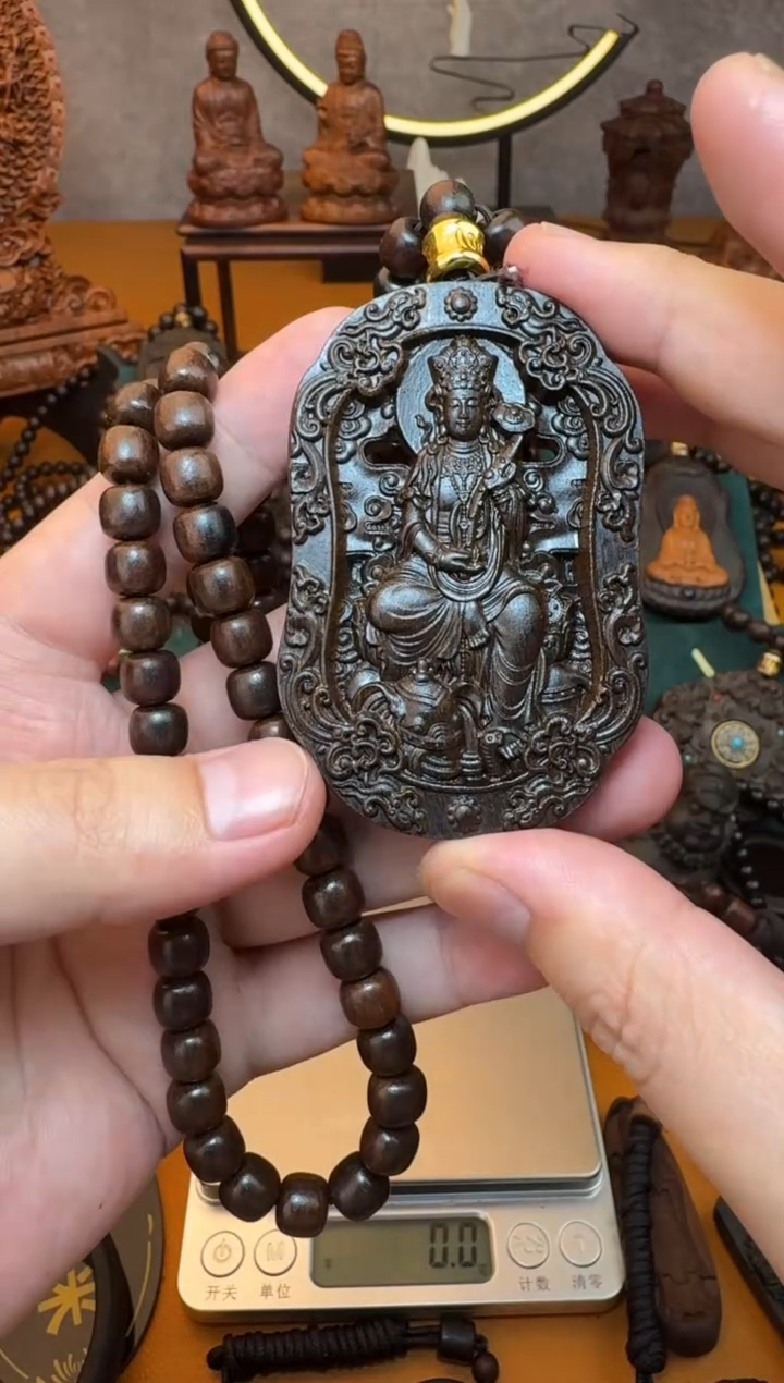 贡木吊坠《巴布亚贡木》5/7镂空普贤