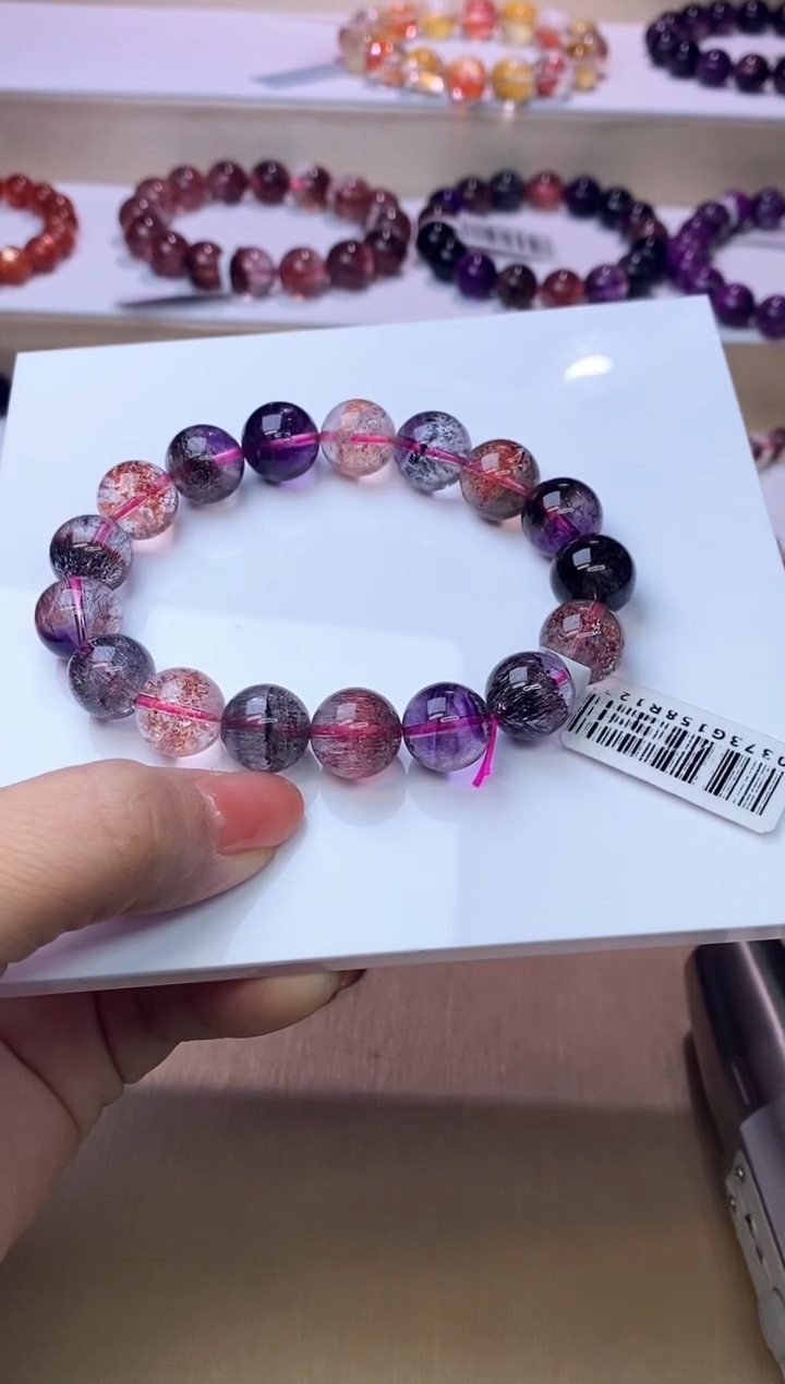 【闪购商品】水晶手链未镶嵌黑加仑超七12m+