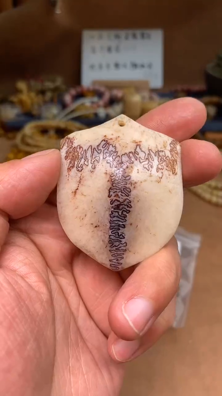【闪购商品】鹿骨其他母鹿三界A58
