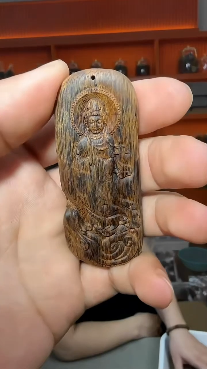 沉香吊坠99号多样性发一