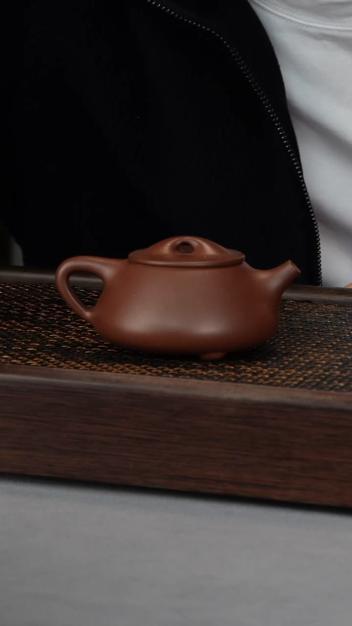 【闪购商品】景舟石瓢 老紫泥（181号）