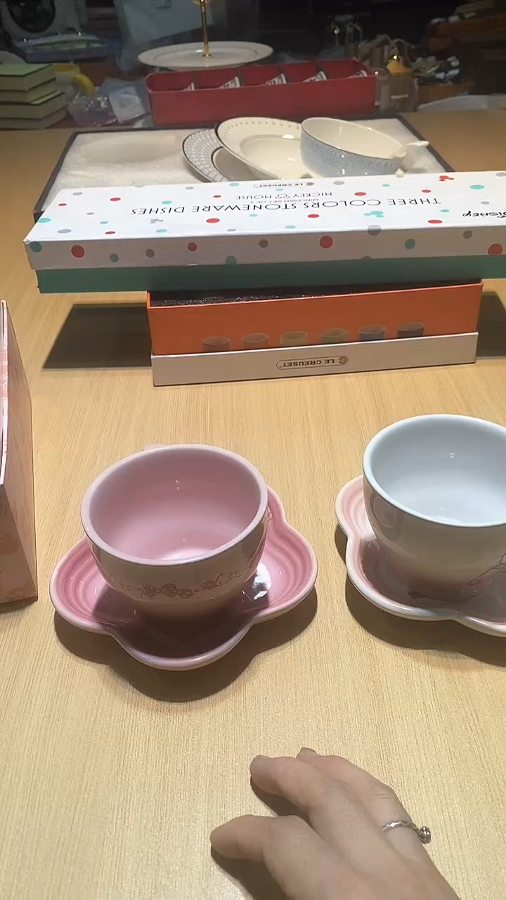 【闪购商品】瓷片锅碗瓢盆一件不剩