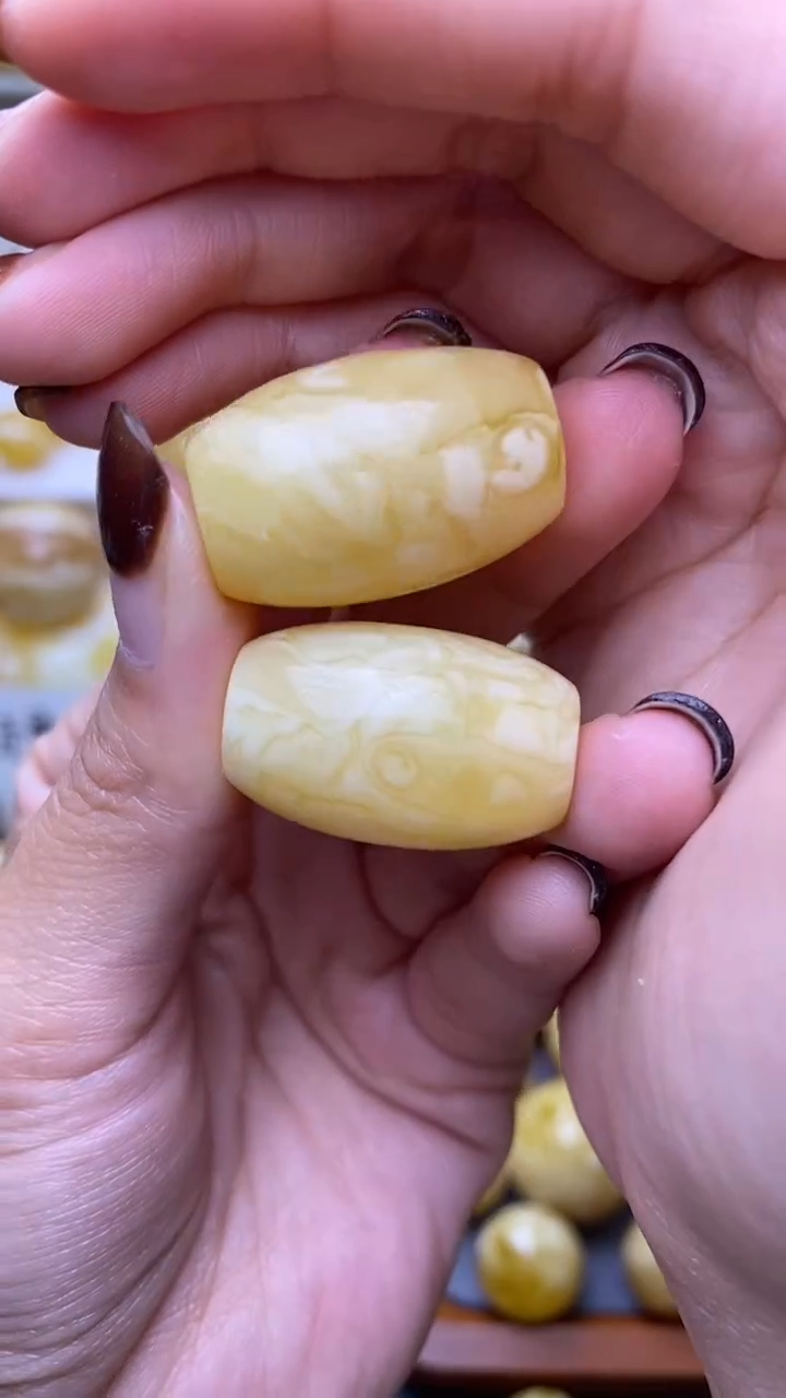 未镶嵌琥珀裸石蜜蜡.105