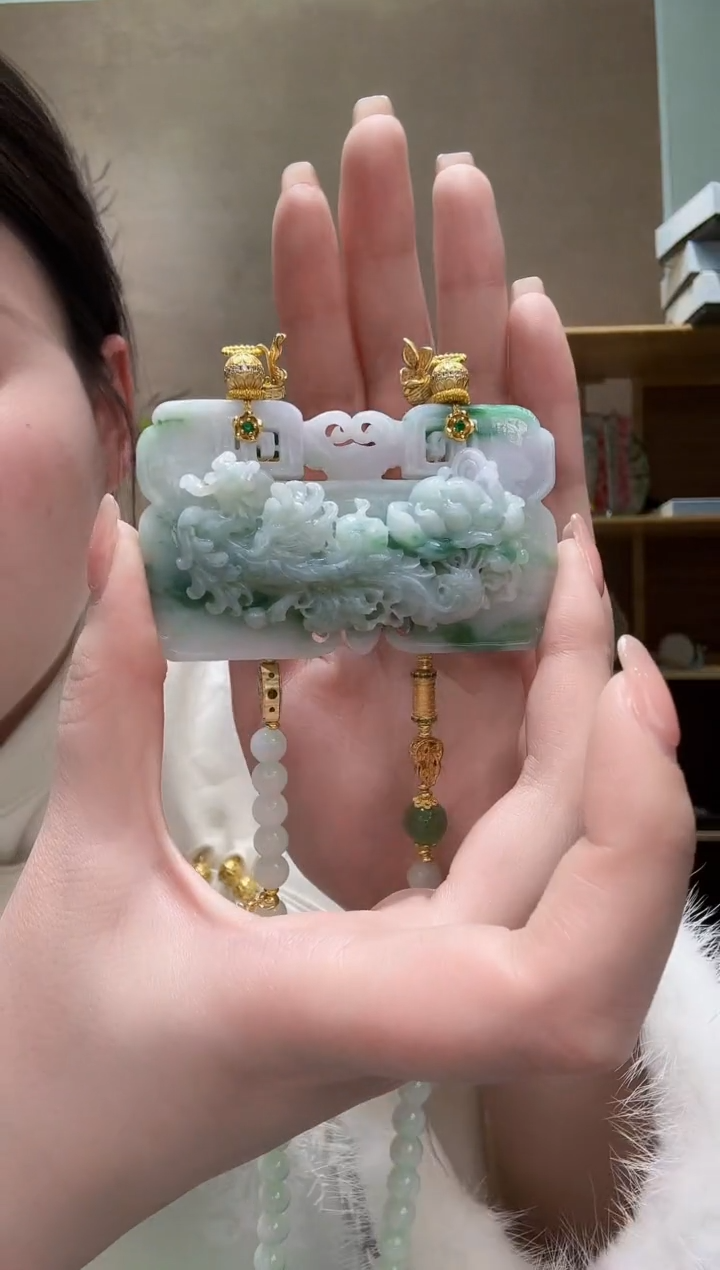 【闪购商品】翡翠颈饰未镶嵌吊坠