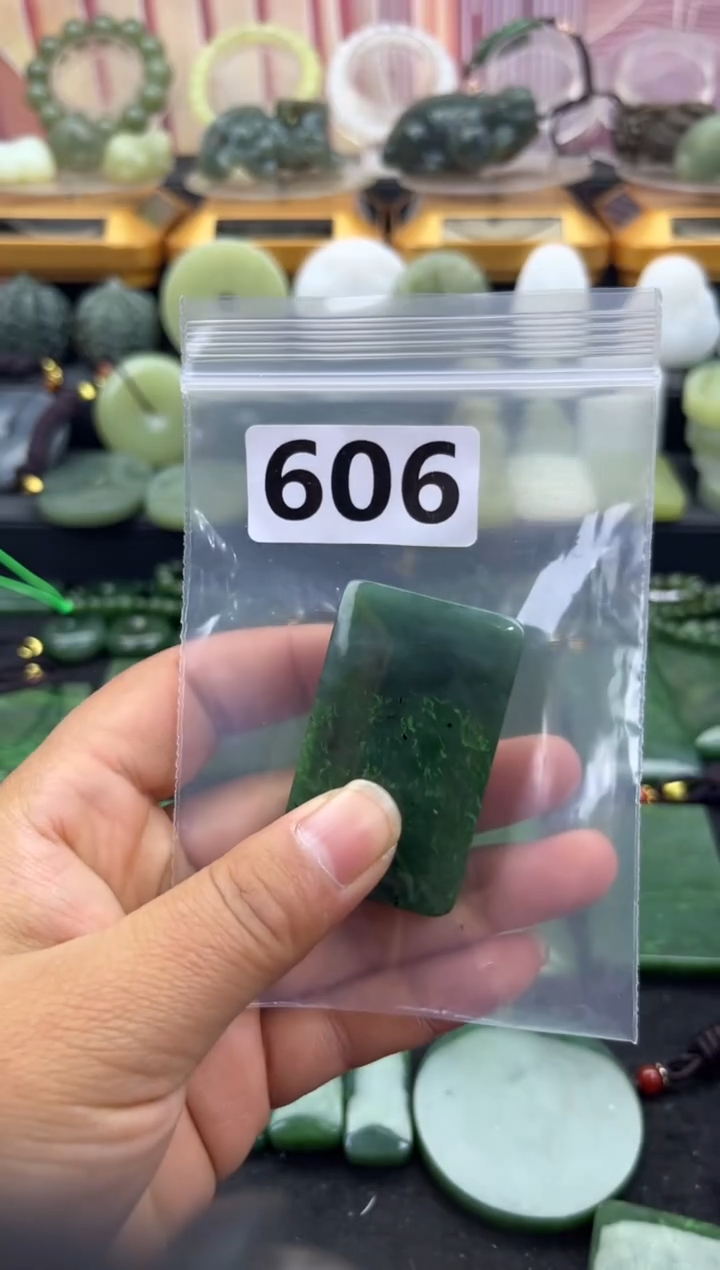 未镶嵌和田玉珠宝半成品无事牌