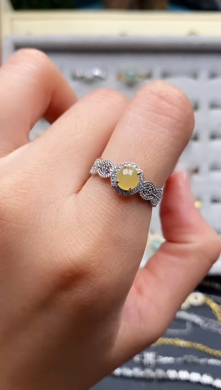 翡翠戒指银S925镶嵌22222222+4