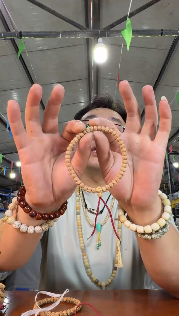 柏香籽/百香籽手串A40实物为准